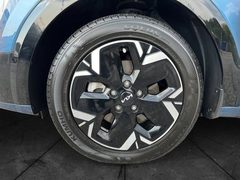 Certified 2023 Kia Niro Wind FWD image 14