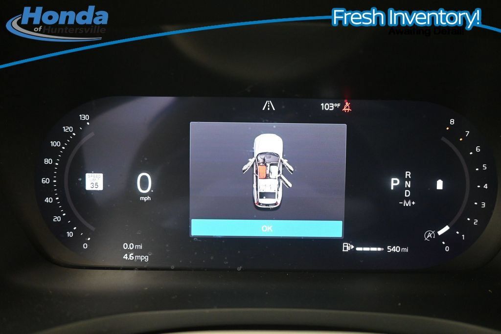 Used 2025 Volvo V60 B5 Cross Country Plus AWD/4WD image 16