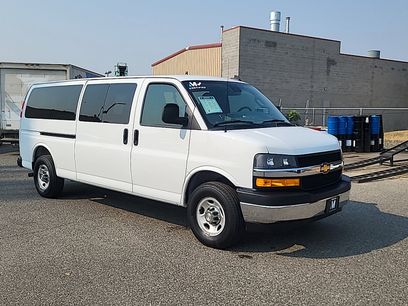 Used 2025 Chevrolet Express 3500 LT w/ LT Preferred Equipment Group