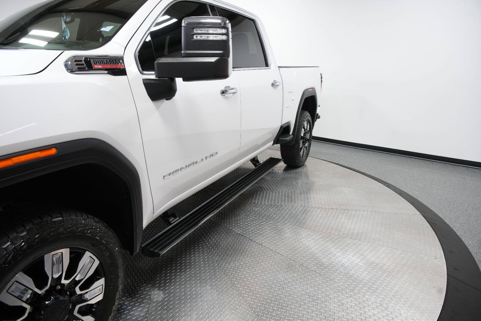 Certified 2024 GMC Sierra 2500 Denali w/ Denali Reserve Package AWD/4WD image 5
