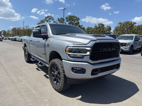 Used 2023 RAM 2500 Laramie w/ Night Edition AWD/4WD image 3