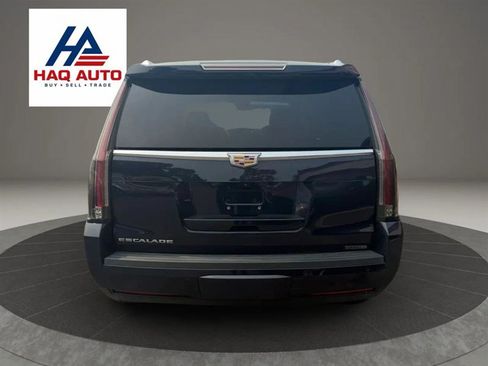 Used 2020 Cadillac Escalade Premium Luxury AWD/4WD image 6