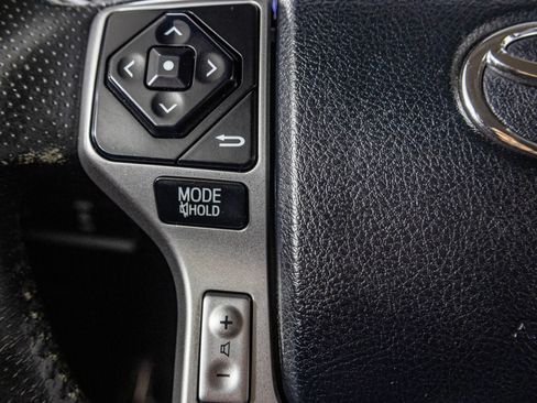 Used 2015 Toyota 4Runner SR5 image 29