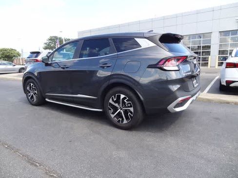 Used 2023 Kia Sportage EX FWD image 8