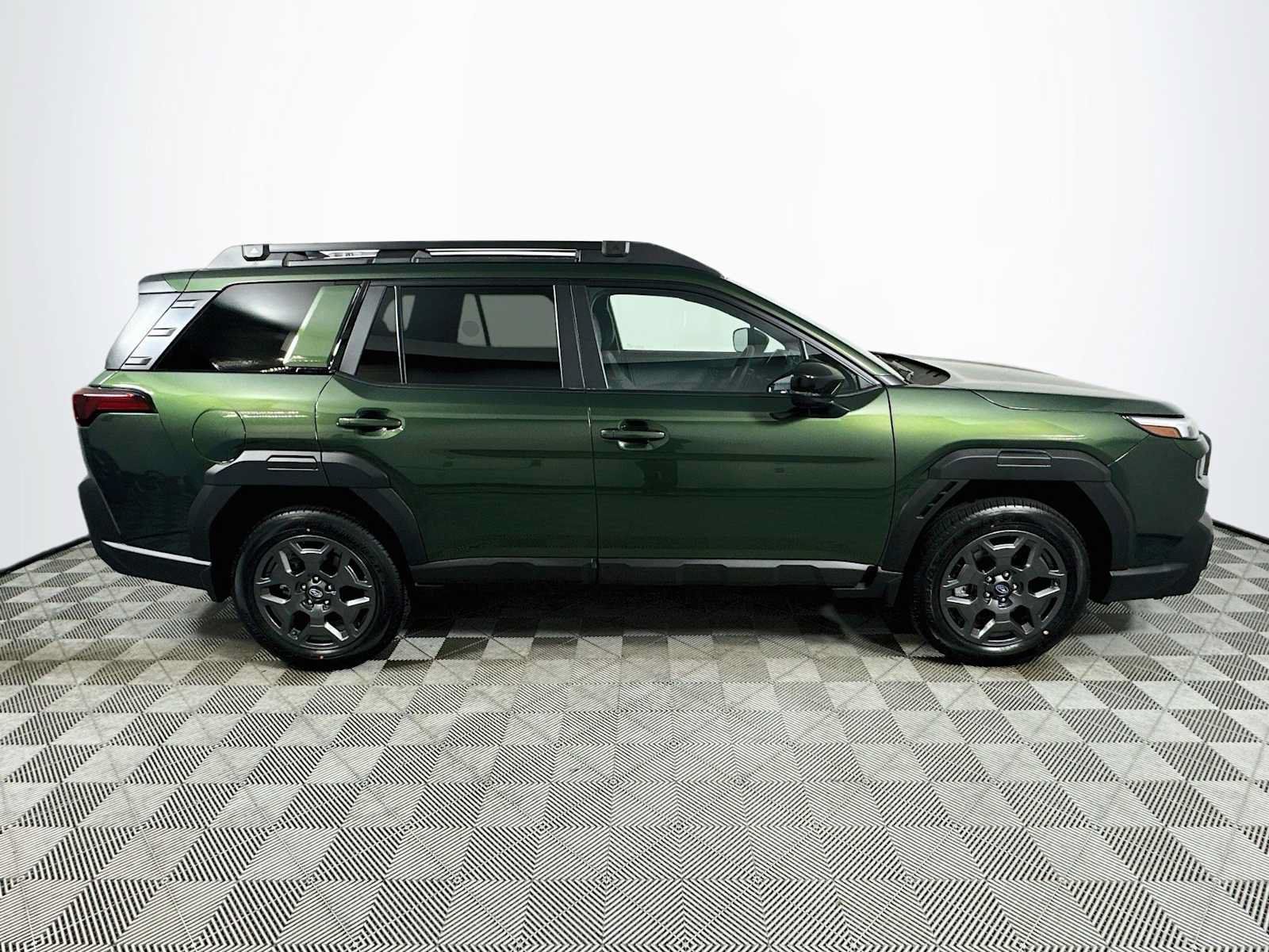 Certified 2026 Subaru Outback Premium AWD/4WD image 8
