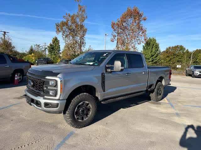 Used 2023 Ford F350 XLT w/ Tremor Off-Road Package AWD/4WD image 2