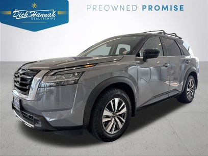 Used 2022 Nissan Pathfinder SL