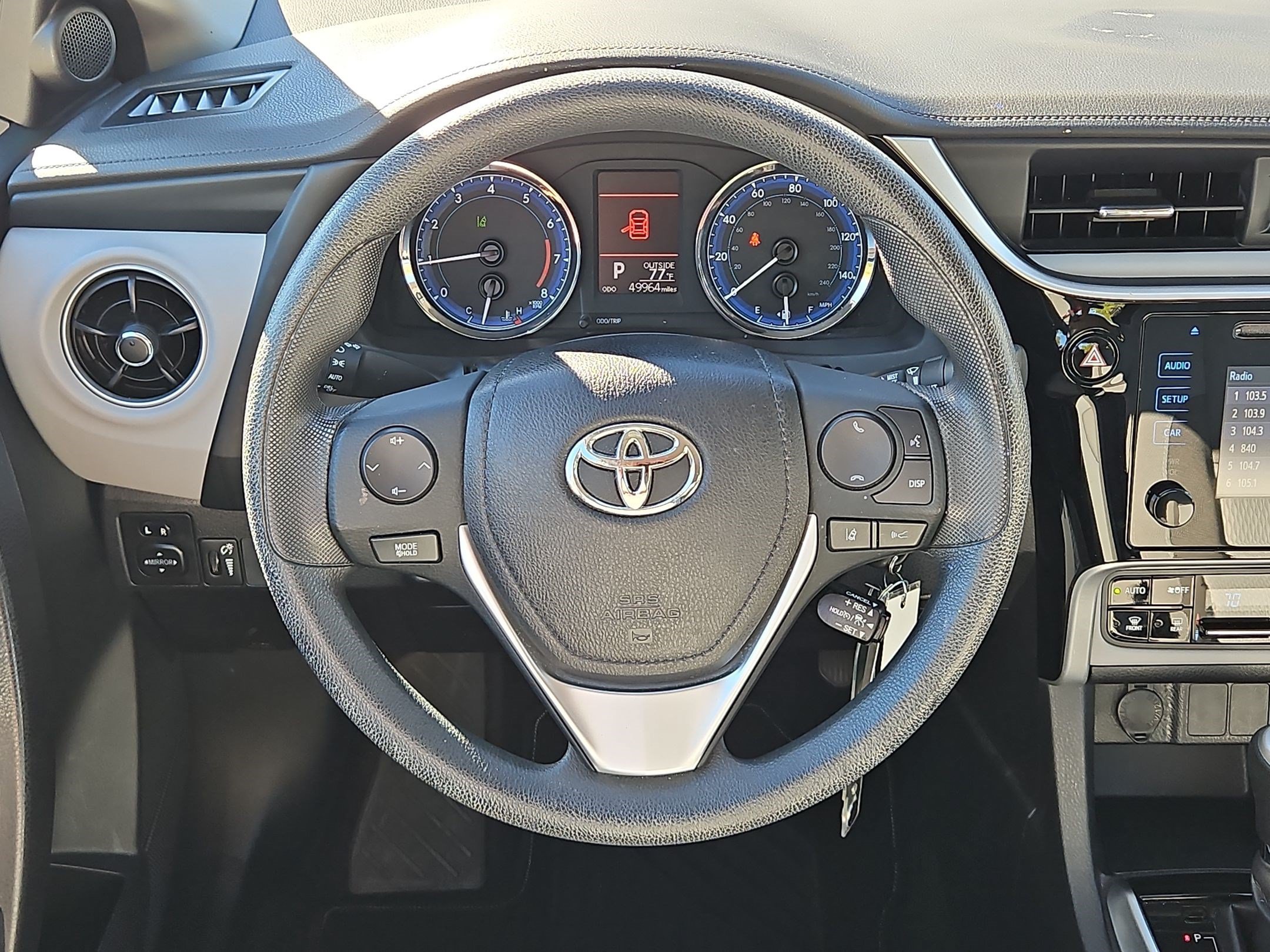 Used 2017 Toyota Corolla LE w/ Body Protection Package FWD image 15