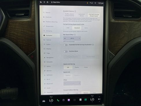 Used 2018 Tesla Model X 75D AWD/4WD image 34