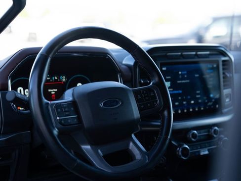 Used 2023 Ford F150 Lariat AWD/4WD image 32