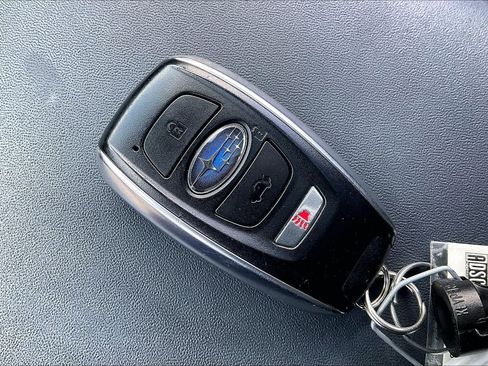 Used 2023 Subaru Outback Premium AWD/4WD image 8