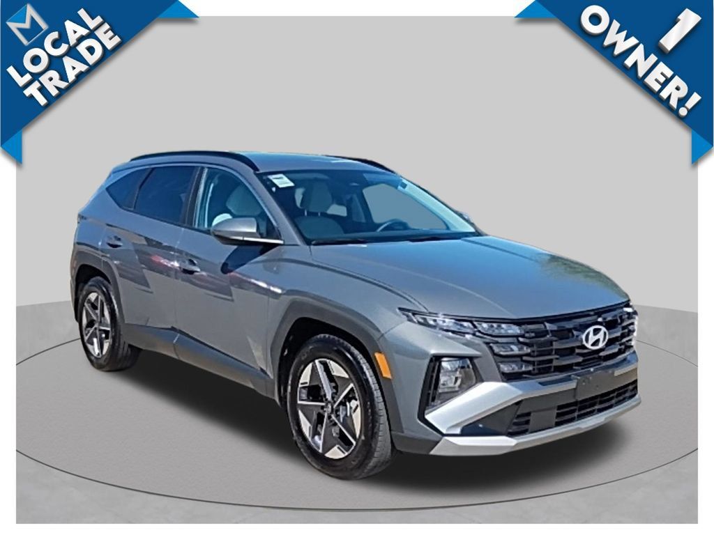 Used 2025 Hyundai Tucson SEL FWD image 3