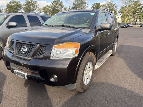 Used 2015 Nissan Armada SV w/ SV Driver Package RWD image 2