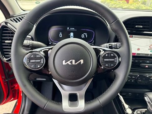 New 2025 Kia Soul EX FWD image 25