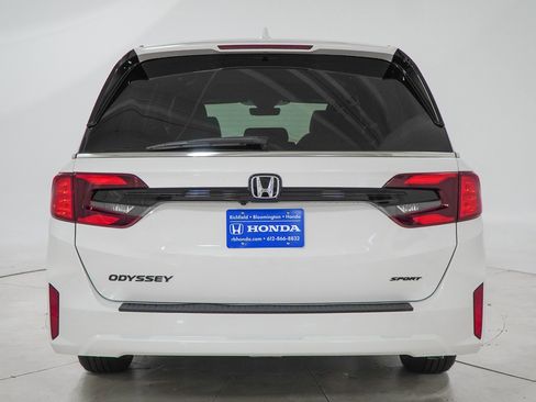 New 2026 Honda Odyssey Sport-L image 8