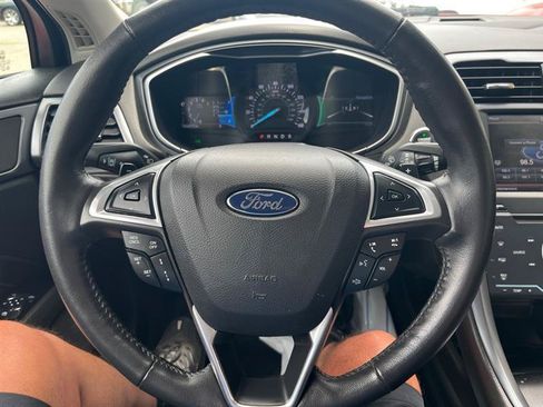 Used 2014 Ford Fusion Titanium AWD/4WD image 17