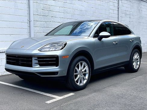 Used 2026 Porsche Cayenne Coupe AWD/4WD image 1