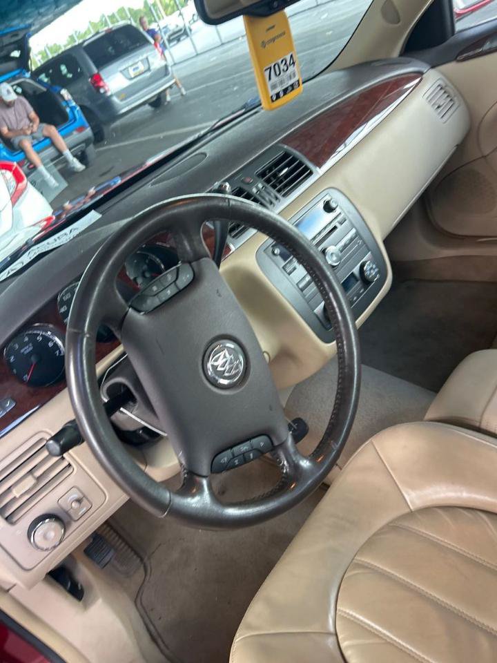 Used 2011 Buick Lucerne CXL FWD image 14
