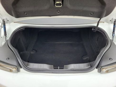 Used 2021 Chevrolet Camaro LT w/ RS Package image 20