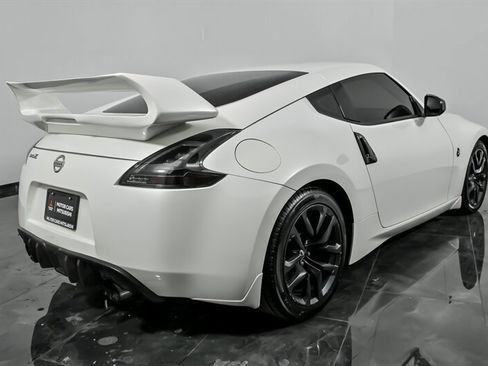 Used 2018 Nissan 370Z Coupe image 10