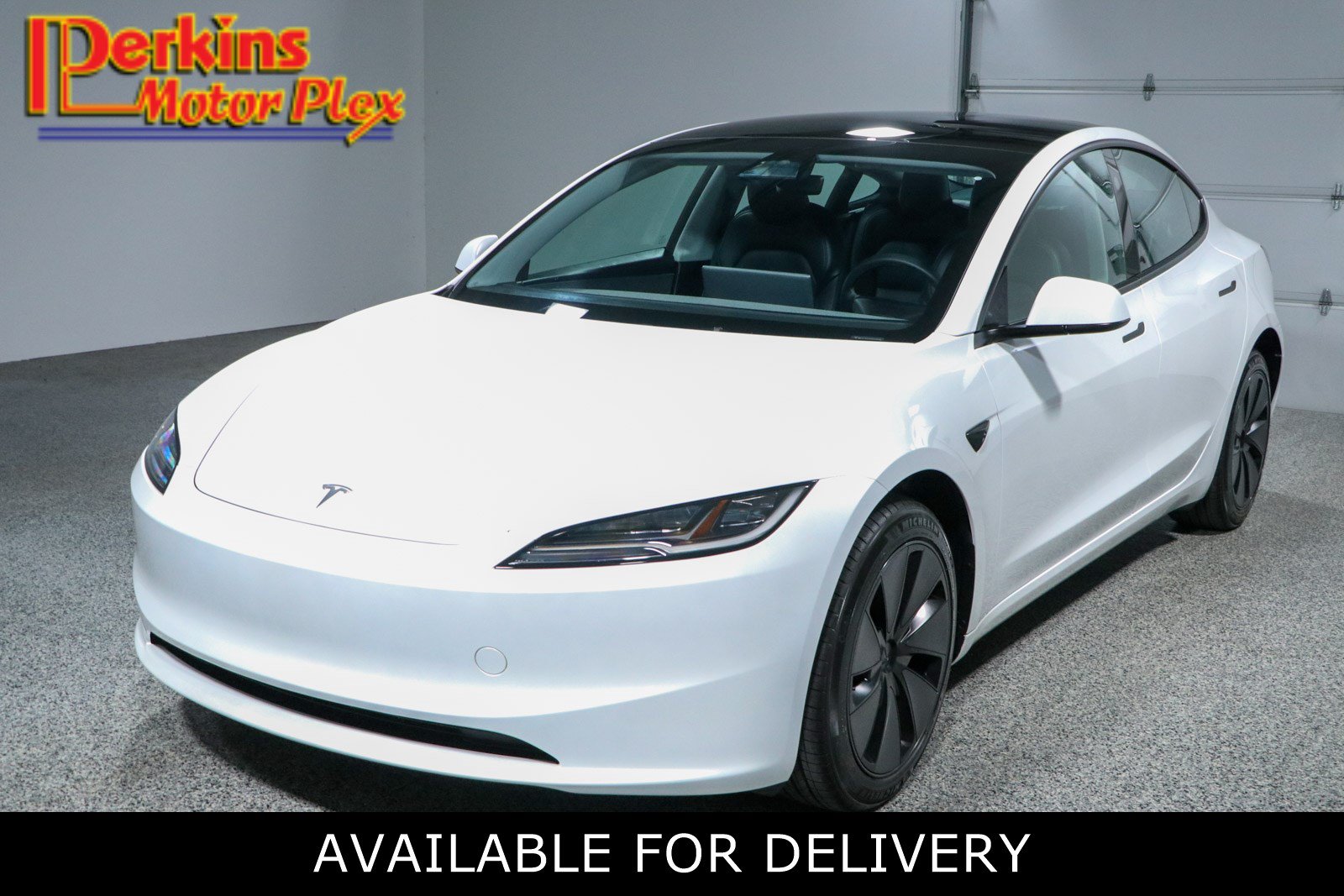 Used 2025 Tesla Model 3 Long Range RWD image 1