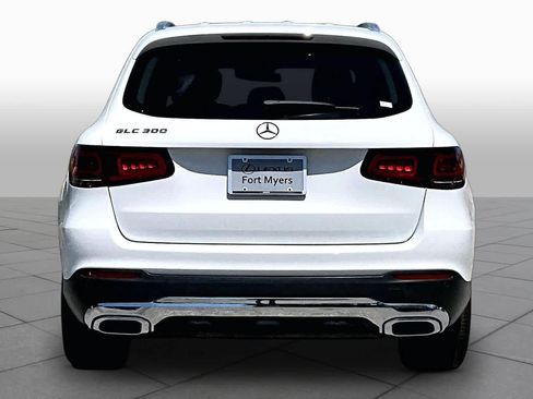 Used 2021 Mercedes-Benz GLC 300 image 5