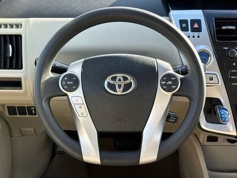 Used 2014 Toyota Prius V Three FWD image 14