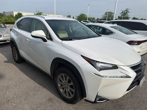 Used 2016 Lexus NX 200t FWD image 4