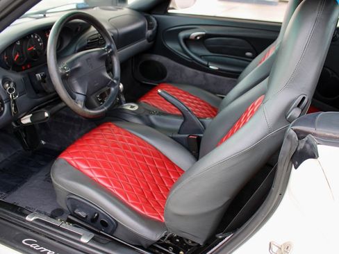 Used 2000 Porsche 911 Cabriolet image 13