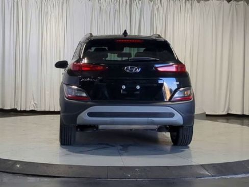 Used 2023 Hyundai Kona SEL AWD/4WD image 9