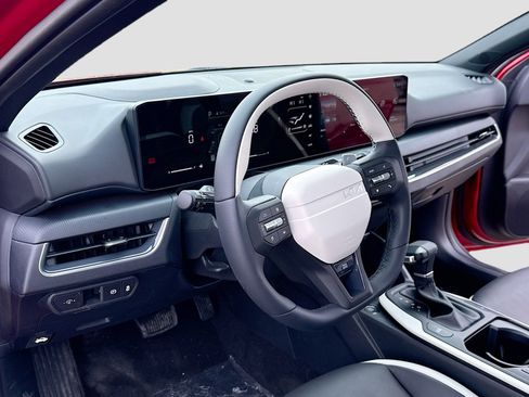 New 2026 Kia K4 GT-Line image 4