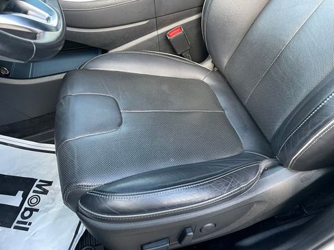 Used 2022 Hyundai Santa Fe SEL w/ Convenience + Premium Package AWD/4WD image 21