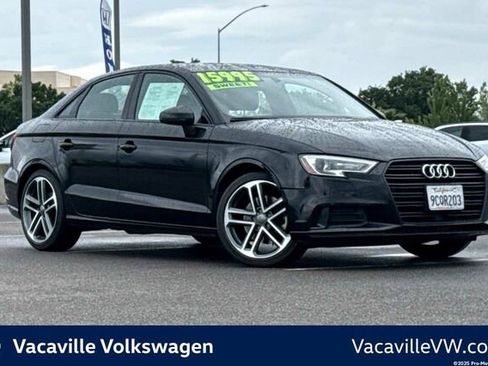 Used 2019 Audi A3 2.0T Premium image 1
