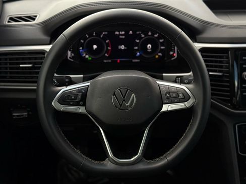 Used 2022 Volkswagen Atlas Cross Sport SE w/ Panoramic Sunroof Package AWD/4WD image 20