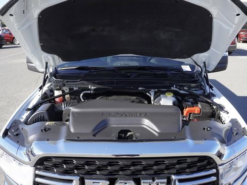 Used 2023 RAM 2500 Big Horn w/ Level 1 Equipment Group image 28