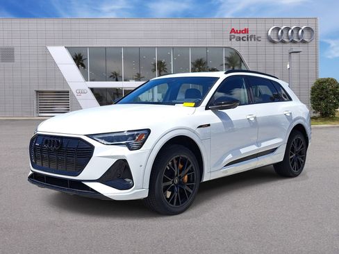 Used 2023 Audi e-tron Chronos w/ Chronos Package AWD/4WD image 1