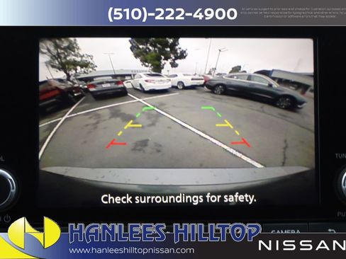 Used 2025 Nissan Rogue SV image 25