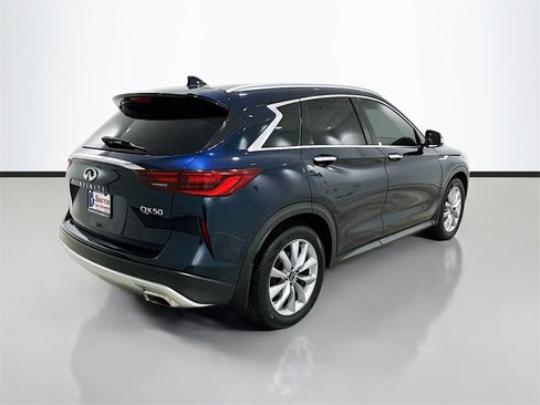 Used 2022 INFINITI QX50 Luxe image 7