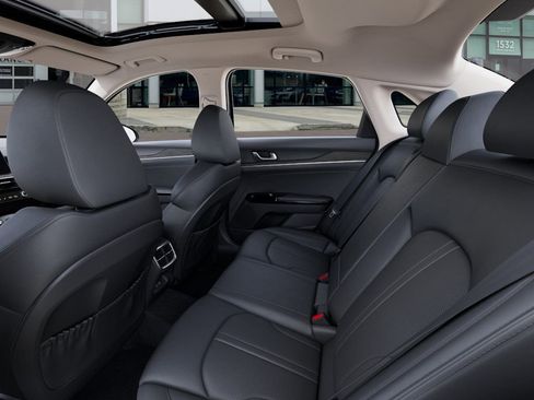 New 2025 Kia K5 EX image 19