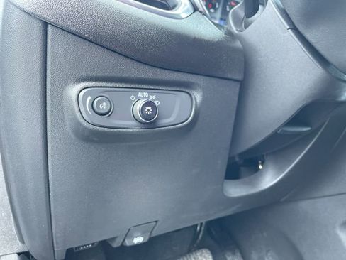 Certified 2024 Chevrolet Equinox LT w/ LPO, Floor Liner Package FWD image 18