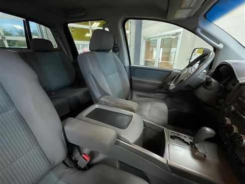 Used 2006 Nissan Titan SE RWD image 24