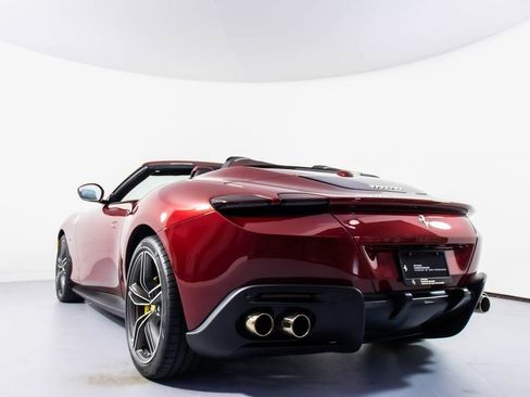 Certified 2025 Ferrari Roma Spider RWD image 27