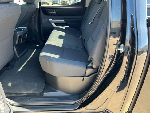 Used 2022 Toyota Tundra SR5 w/ SR5 Convenience Package image 23