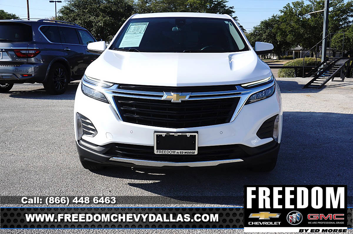 Used 2024 Chevrolet Equinox LT AWD/4WD image 2