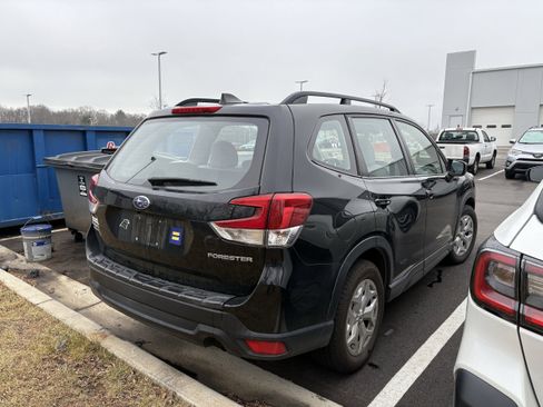 Used 2021 Subaru Forester image 6