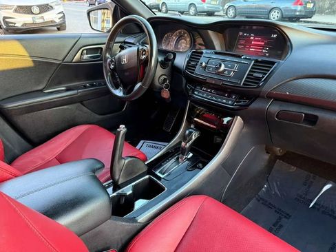 Used 2016 Honda Accord Sport image 9