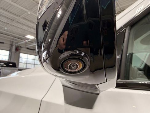 Used 2023 Chevrolet Tahoe RST w/ Luxury Package image 15