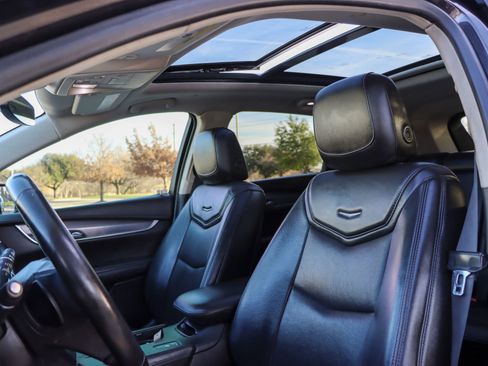 Used 2019 Cadillac XT5 Luxury image 15