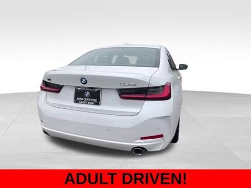 Used 2024 BMW 330i Sedan image 2