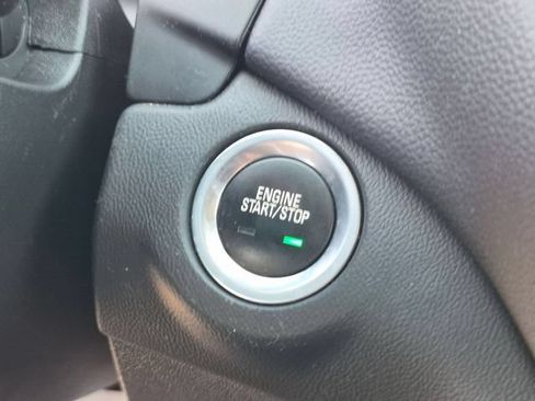 Used 2022 Chevrolet Equinox LT FWD image 21
